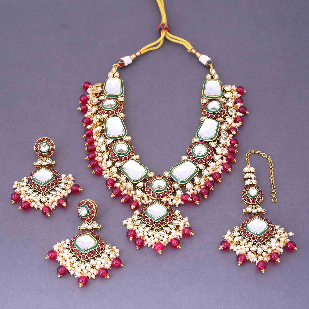 Rani Kunti Kundan Jewellery Set