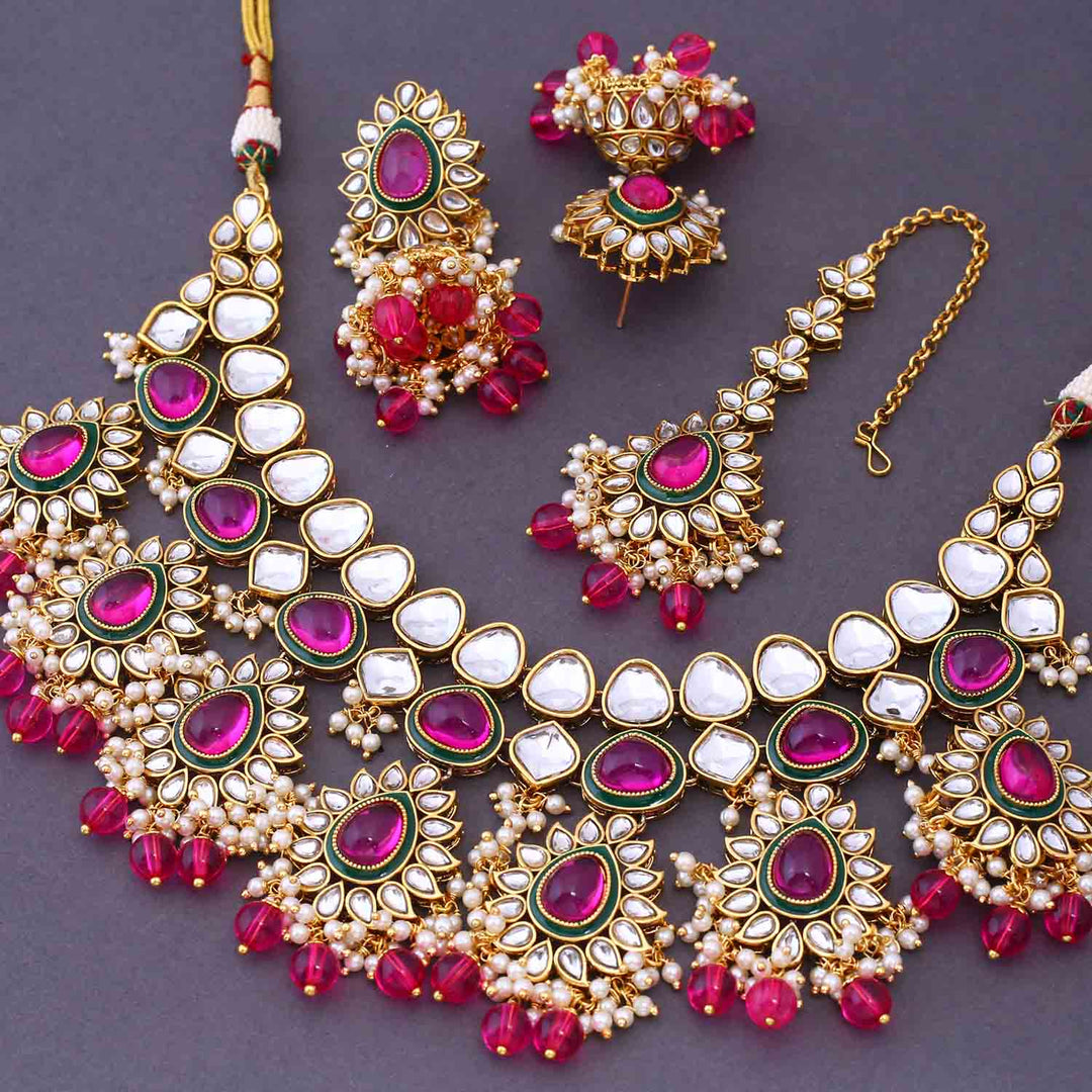 Rani Maanvita Kundan Jewellery Set