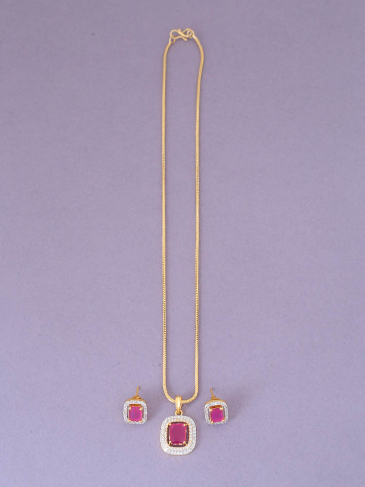 Rani Moreno Pendant Set