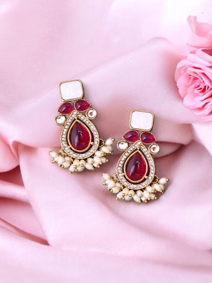 Rani Nalini Danglers