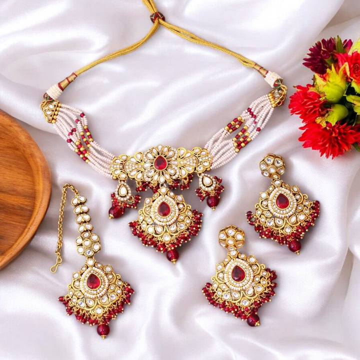 Rani Nemisha Kundan Jewellery Set