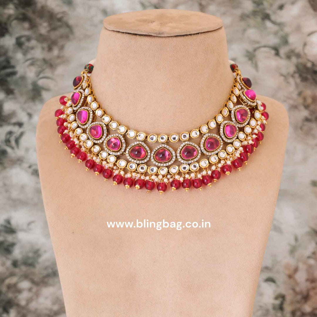 Rani Nikhina Kundan Jewellery Set