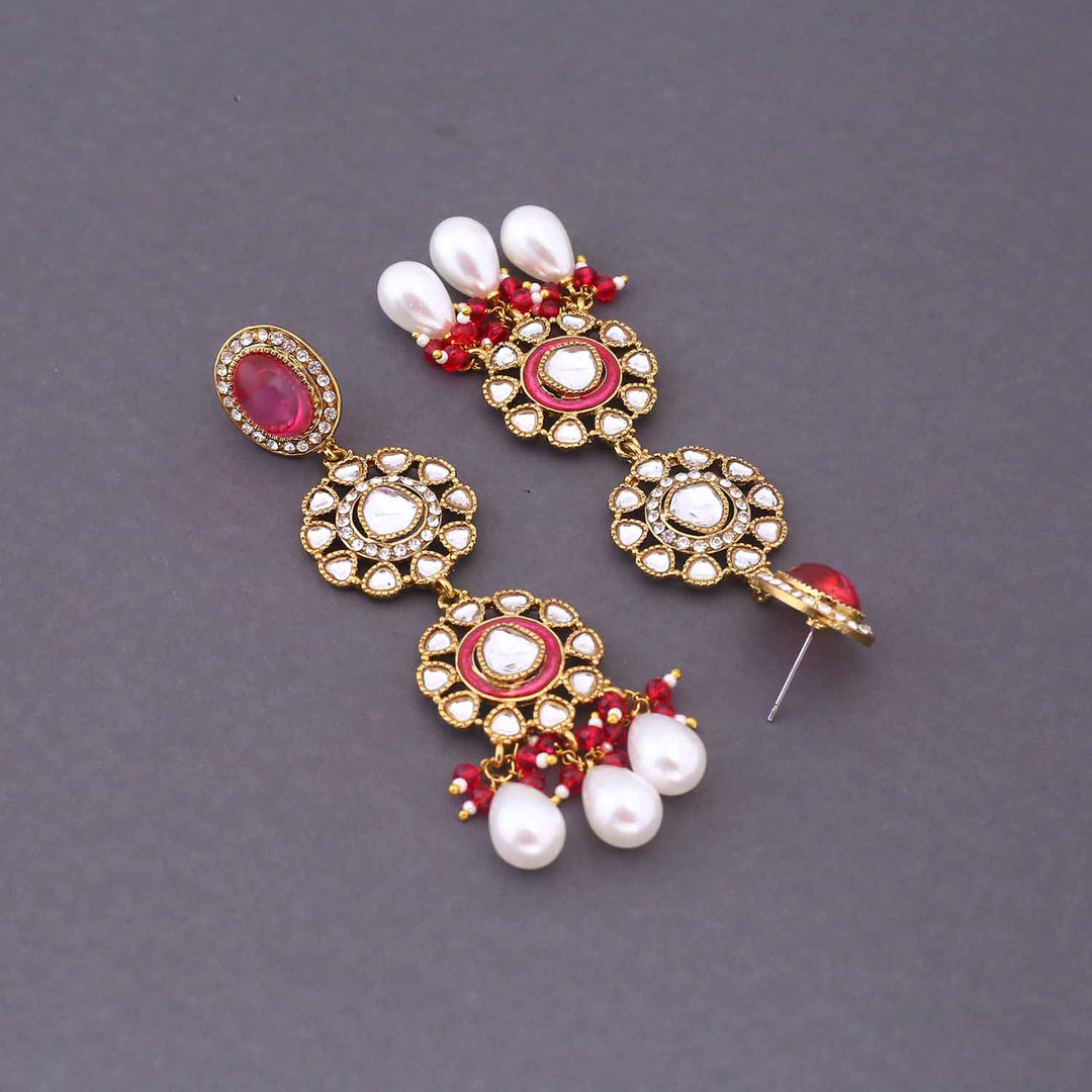 Rani Nimrata Danglers