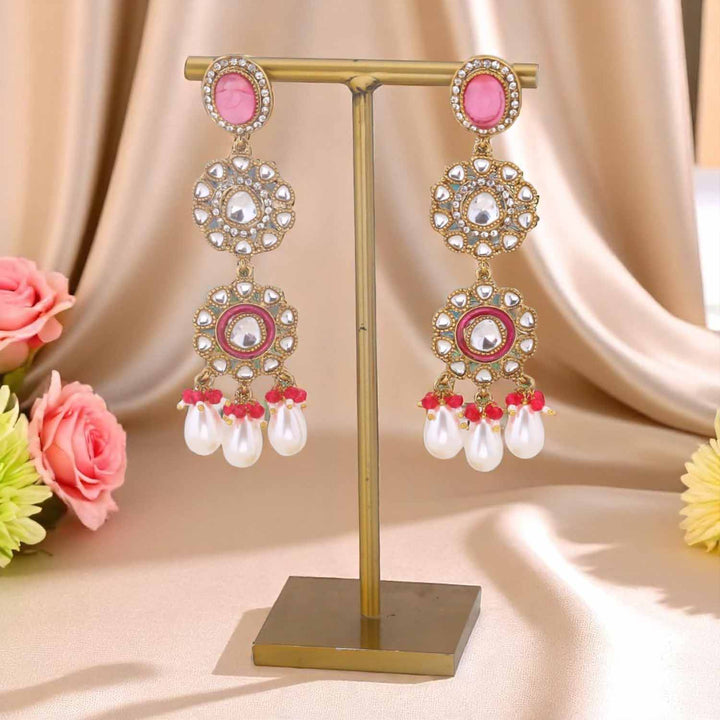 Rani Nimrata Danglers