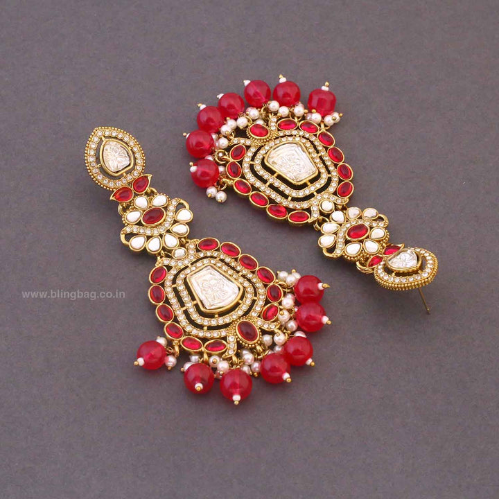 Rani Ritu Danglers