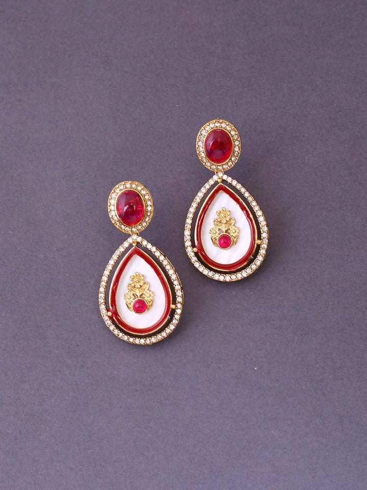 Rani Pritika  Danglers