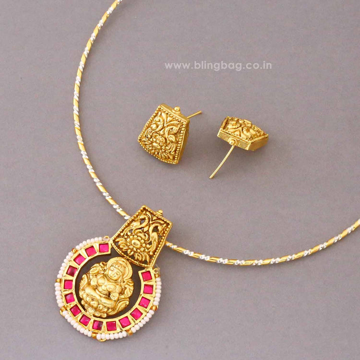 Rani Sita Pendant Set