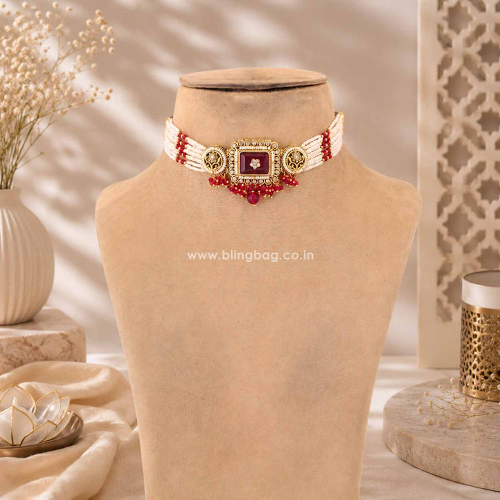 Rani Siyashi Kundan Jewellery Set