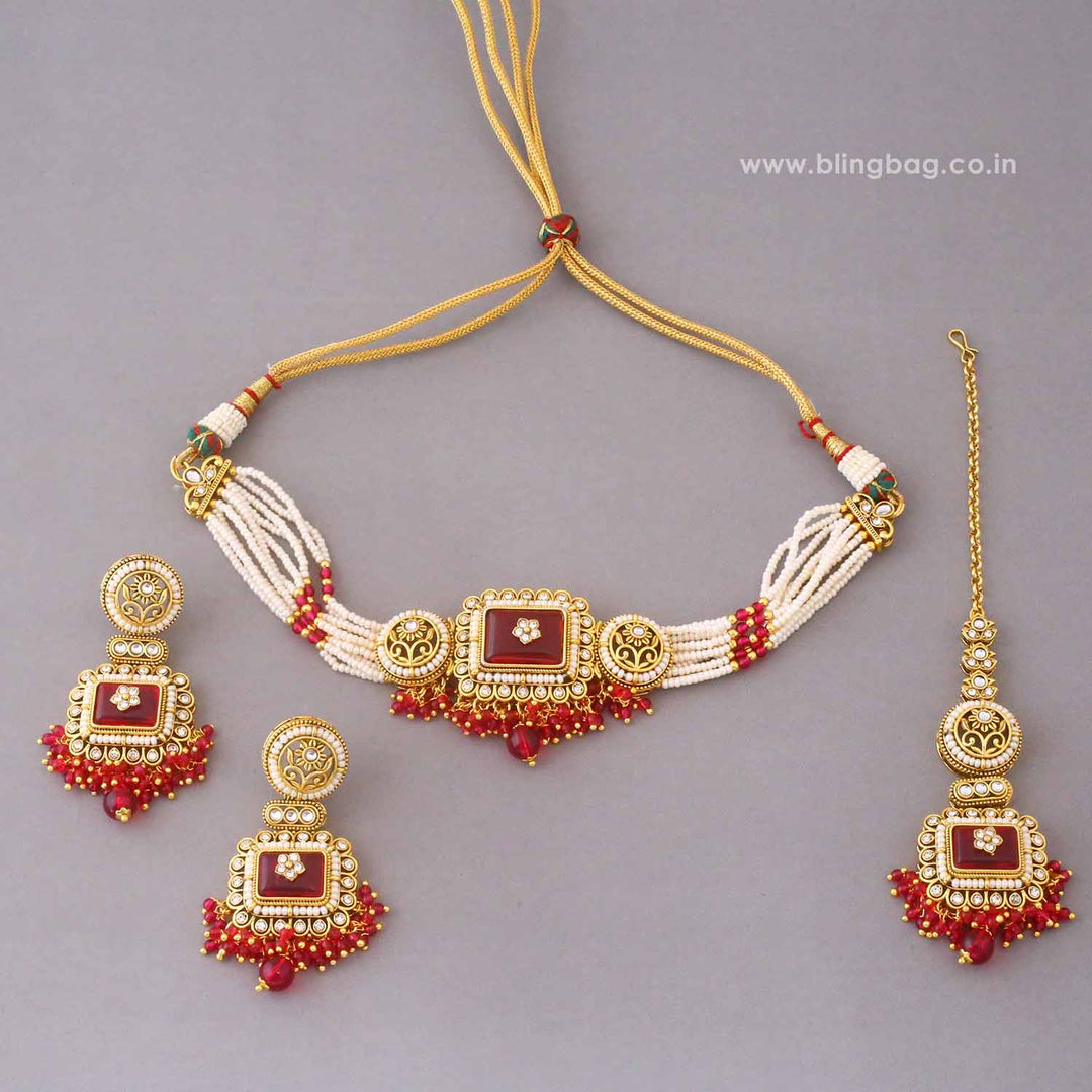 Rani Siyashi Kundan Jewellery Set