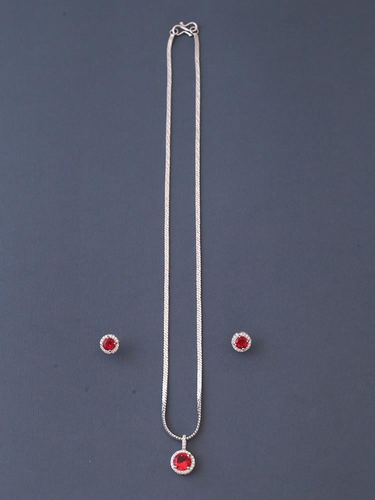 Rani Teagan Pendant Set