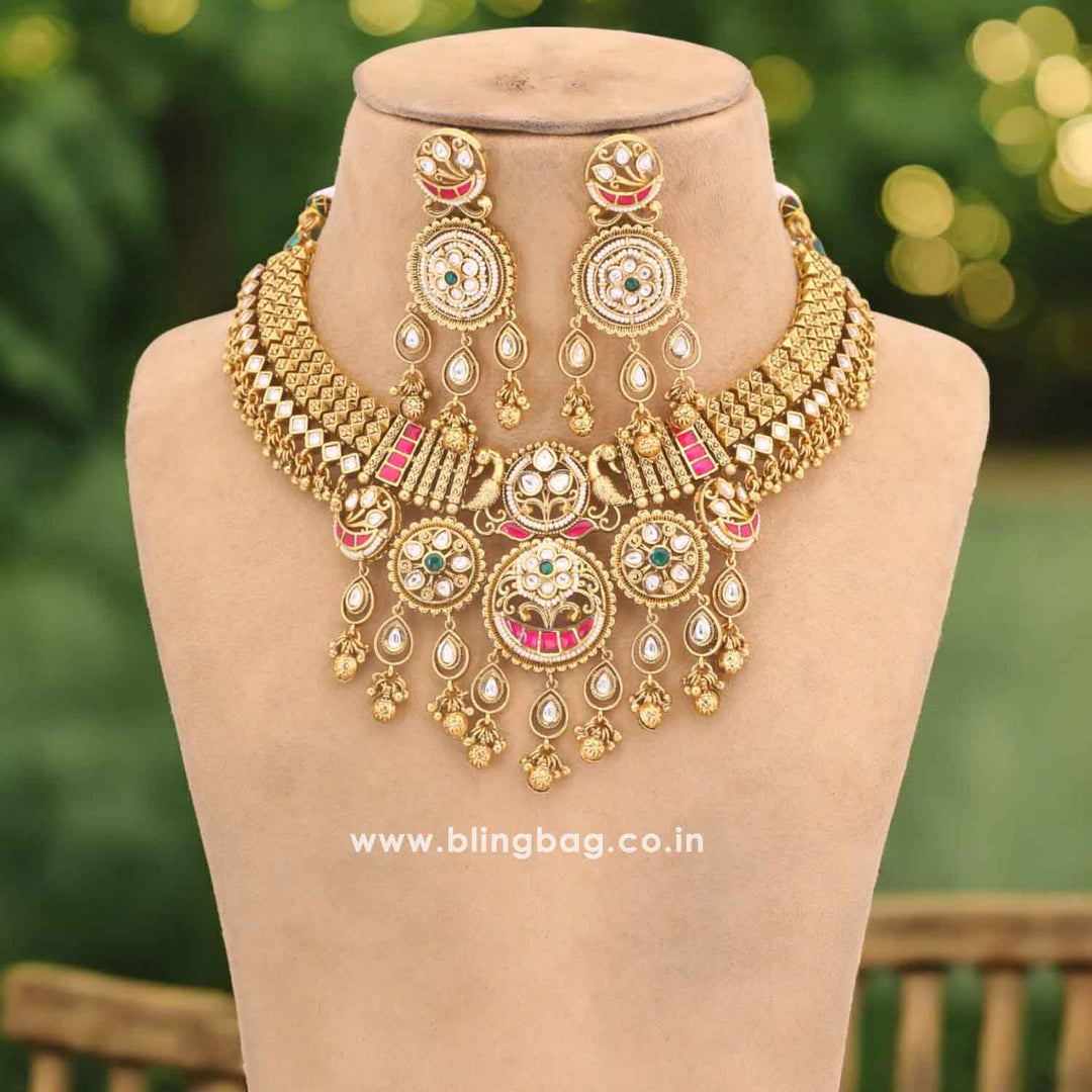 Rani Trusha Antique Rajwadi Set