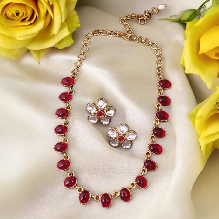 Rani Tulsikaa Kundan Jewellery Set