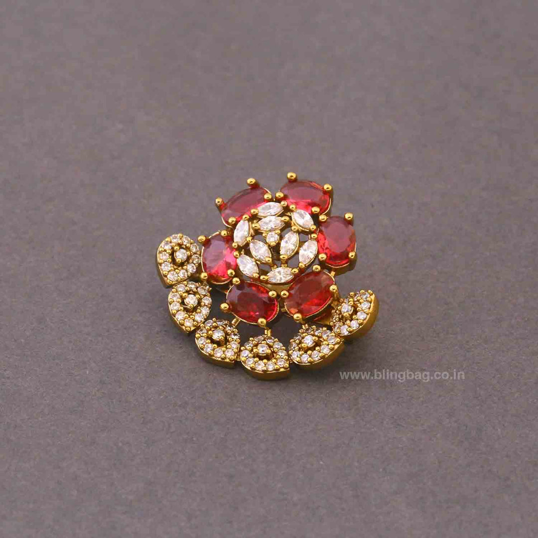 Rani Urishe Brooch