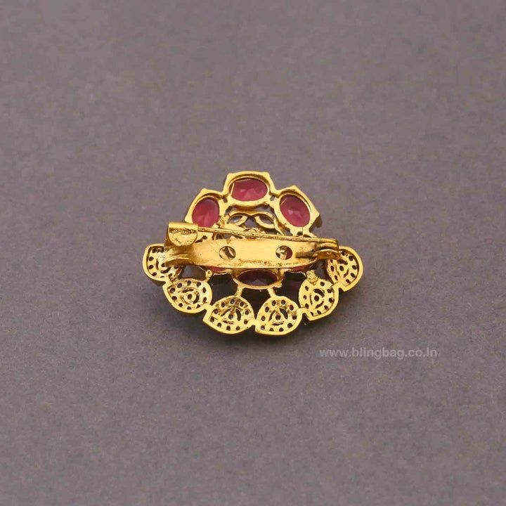 Rani Urishe Brooch