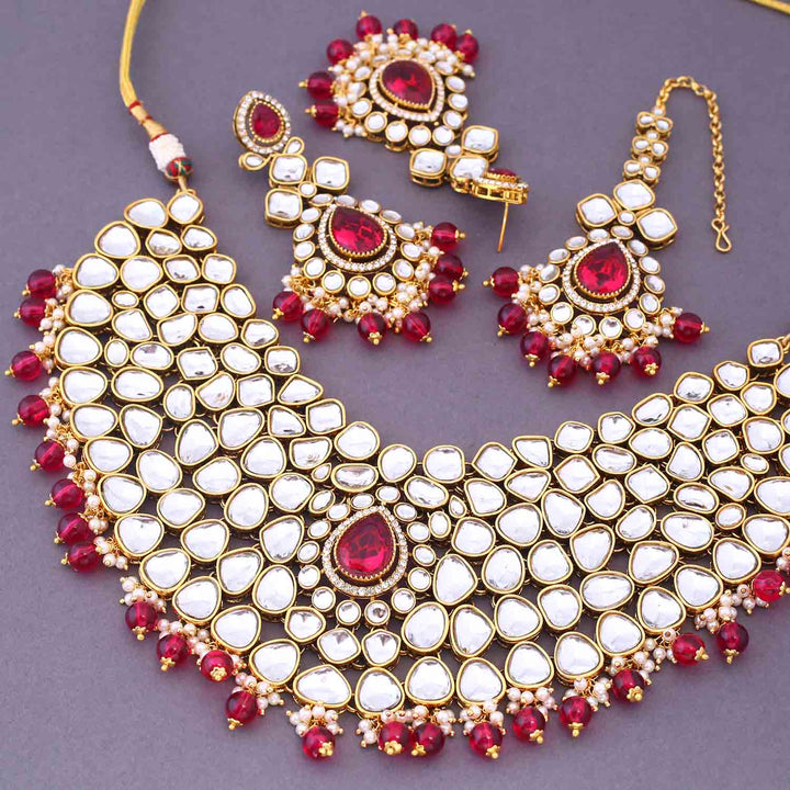 Rani Vandanti Kundan Jewellery Set