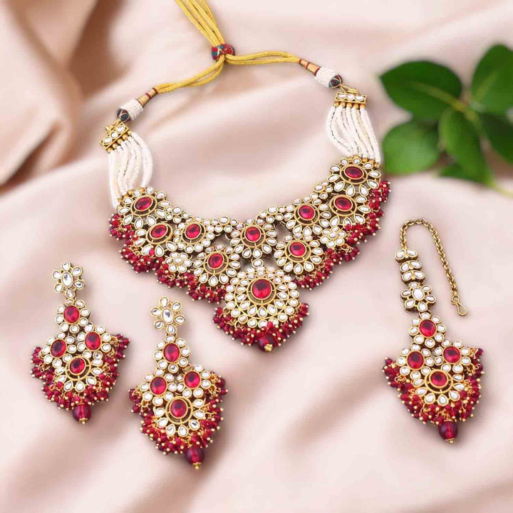 Rani Vidhuta Kundan Jewellery Set