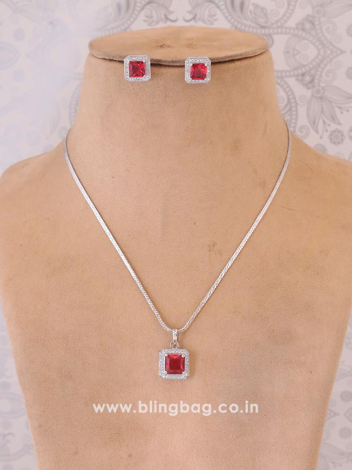 Rani Zyde Pendant Set