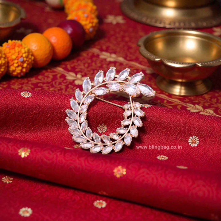 Rose Gold Gleam leaf Brooch