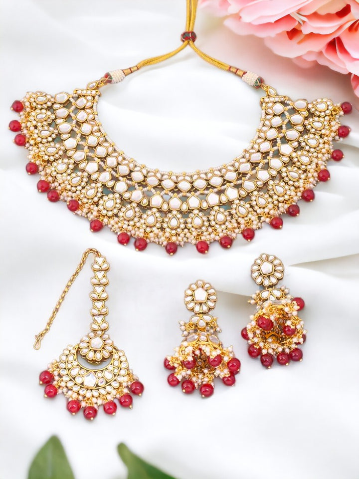 Ruby Abhaya Kundan Jewellery Set