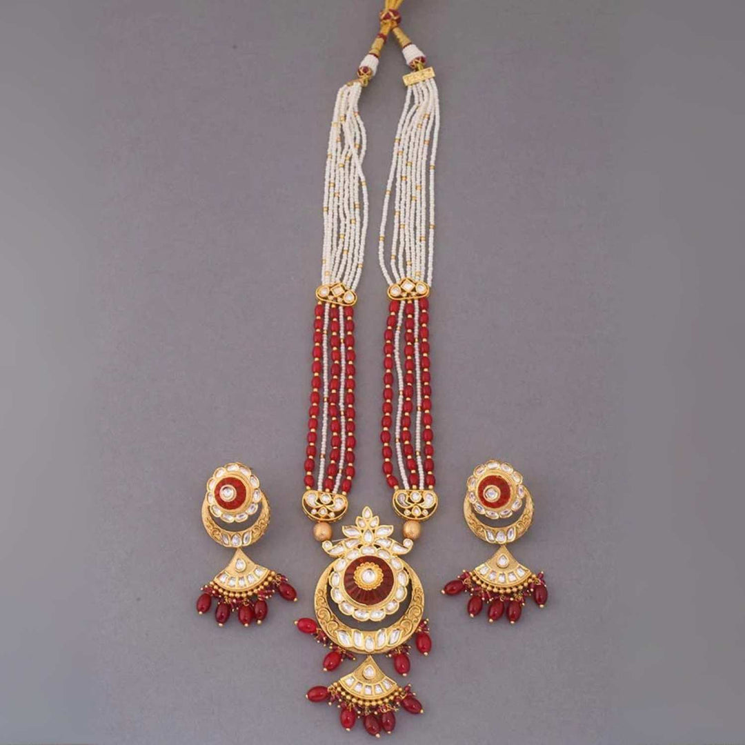 Ruby Chancy Kundan Jewellery Set