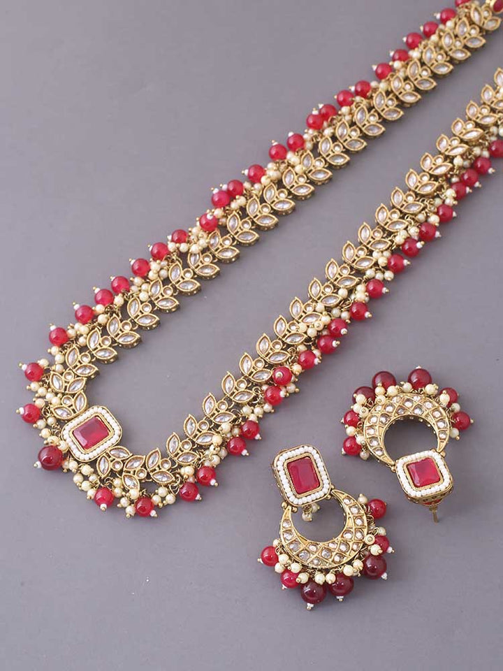 Ruby Dyuthi Kundan Jewellery Set