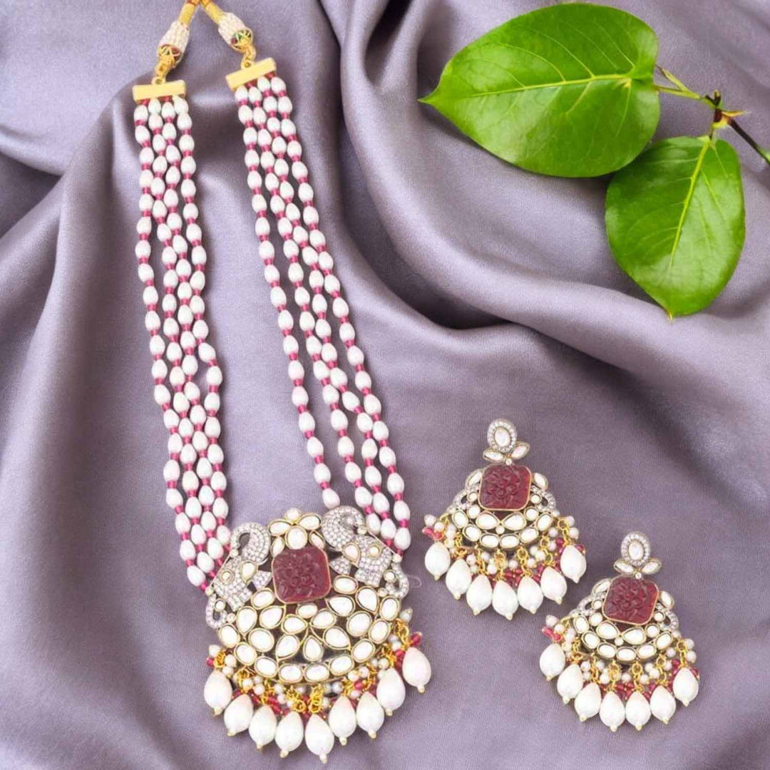 Ruby Maanya Kundan Jewellery Set - EOSS