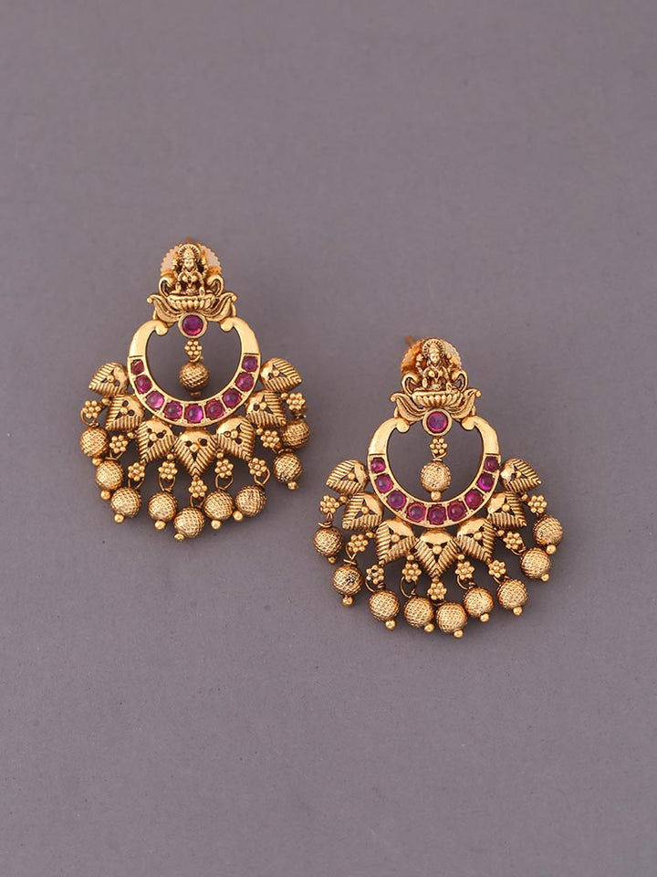 Ruby Mahira Studs
