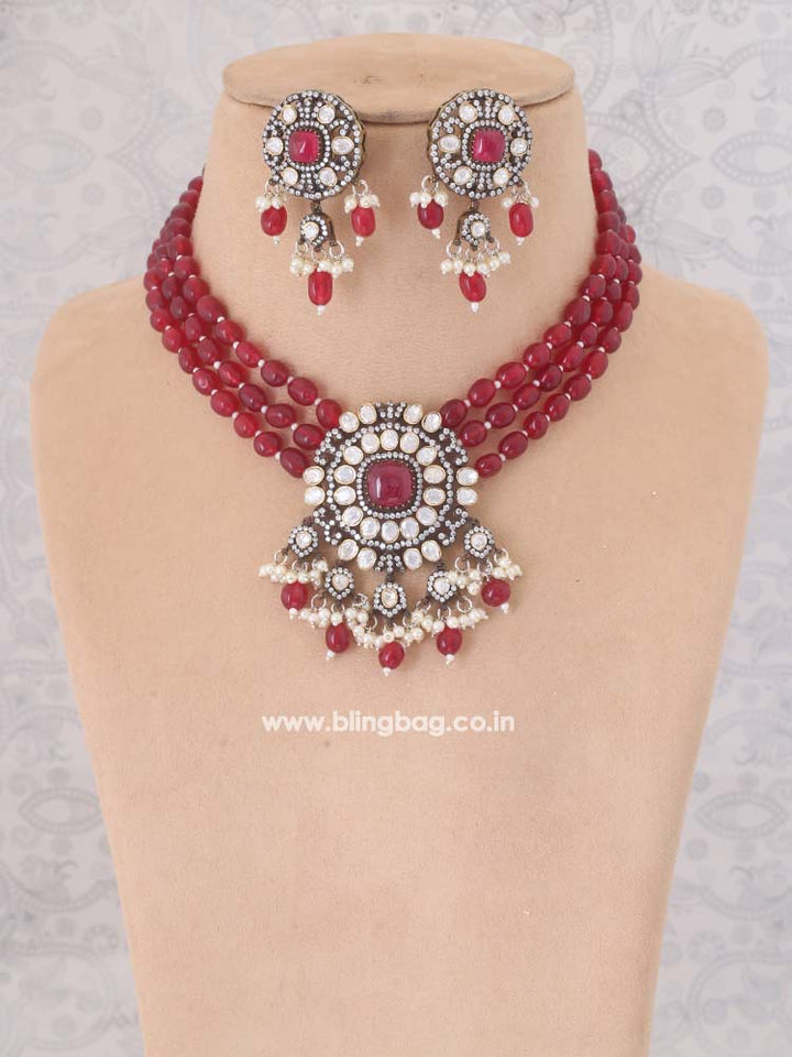 Ruby Poppy Kundan Jewellery Set