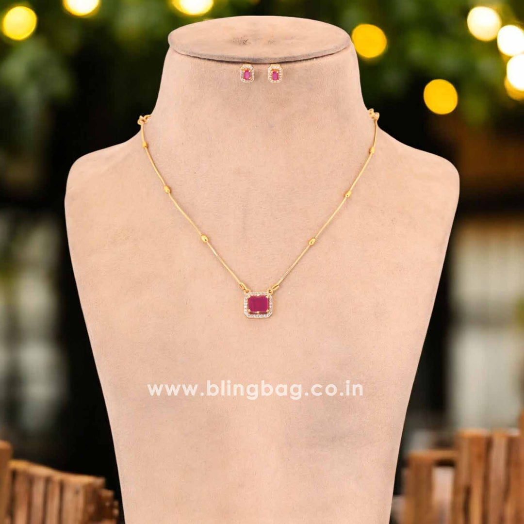 Ruby Purmi Antique Pendant Set-New Arrival
