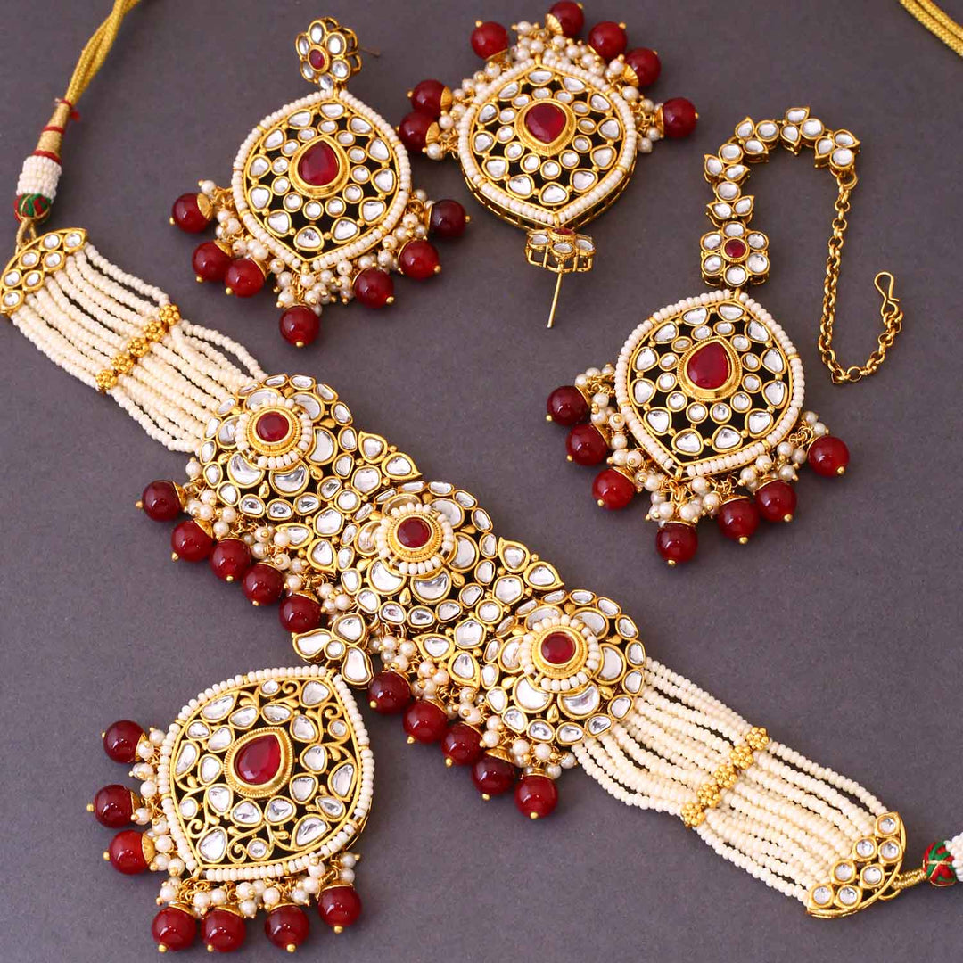 Ruby Saloni Kundan Jewellery Set