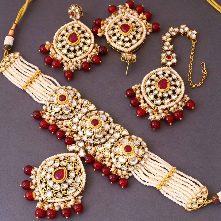 Ruby Saloni Kundan Jewellery Set