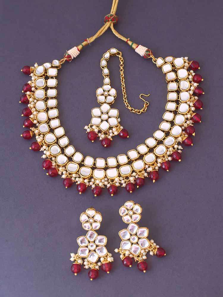 Ruby Vasundhara Jewellery Set
