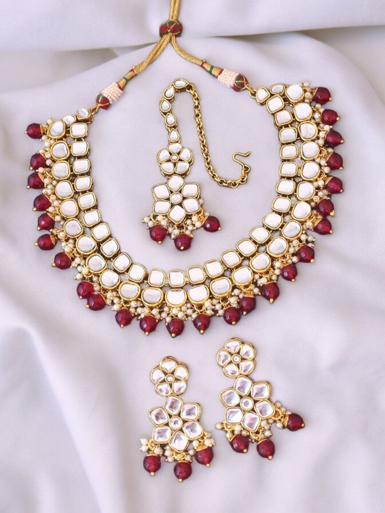 Ruby Vasundhara Jewellery Set