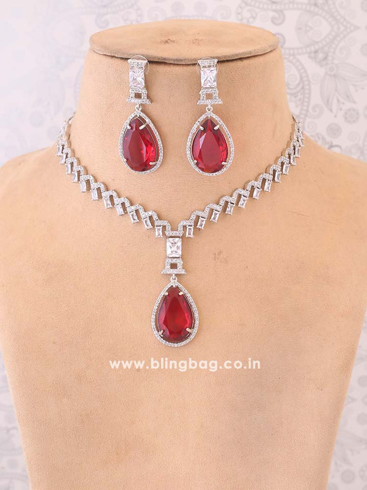 Ruby Xandra Pendant Set