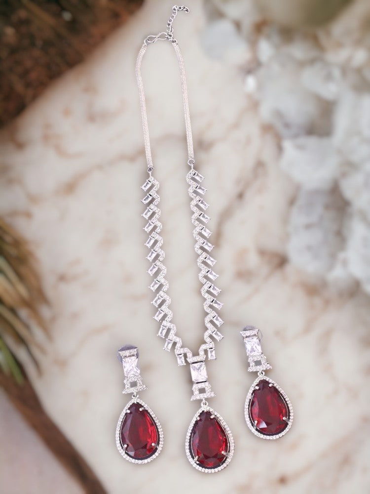 Ruby Xandra Pendant Set