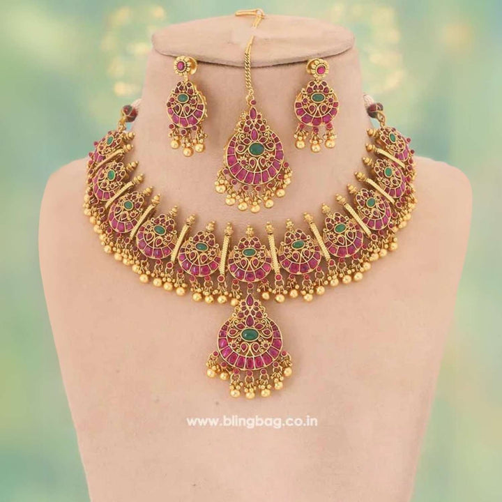 Rukmini Reversible Temple Jewellery Set