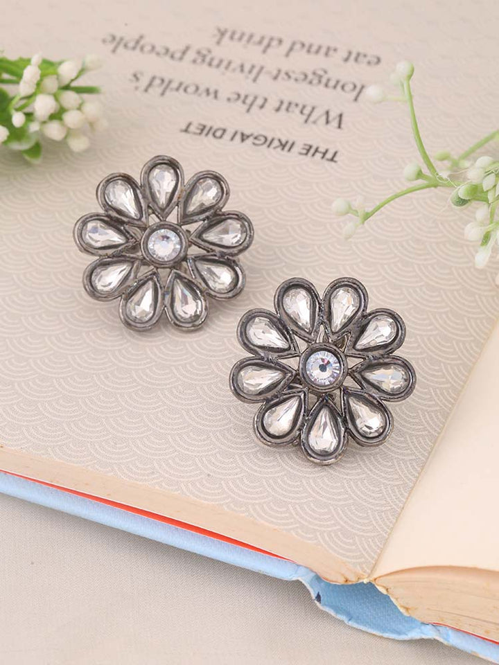 Silver Advita Studs - EOSS