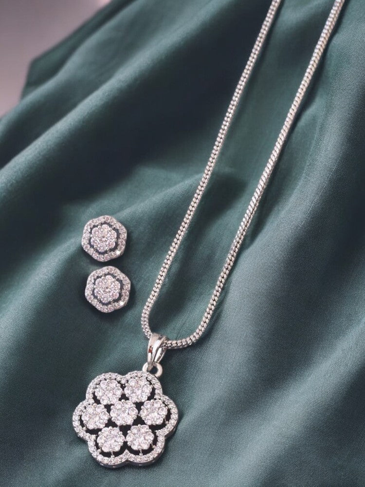 Silver Delilah Pendant Set – Bling Bag - Main Image