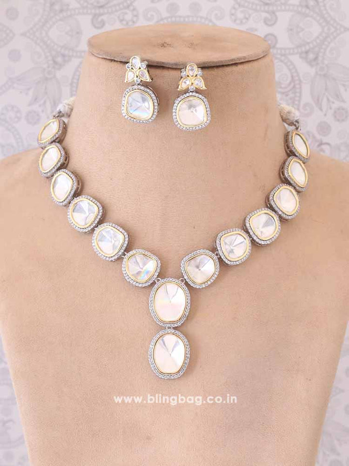 Silver Hamshita Jewellery Set