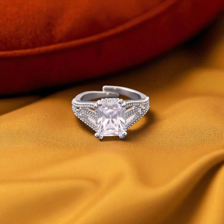 Silver Laviya Zirconia Ring