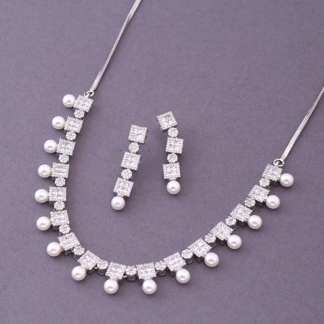 Silver Novie Zirconia Jewellery Set