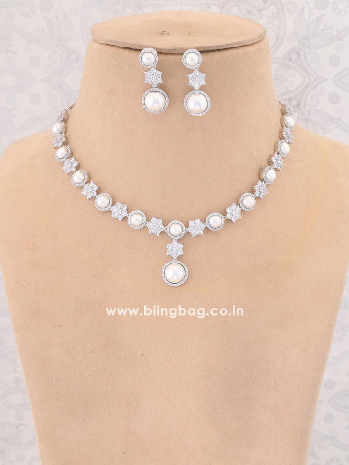 Silver Paige Jewellery Set