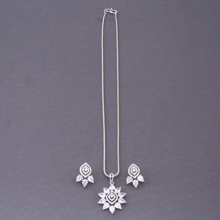 Silver Riga Zirconia Pendant Set