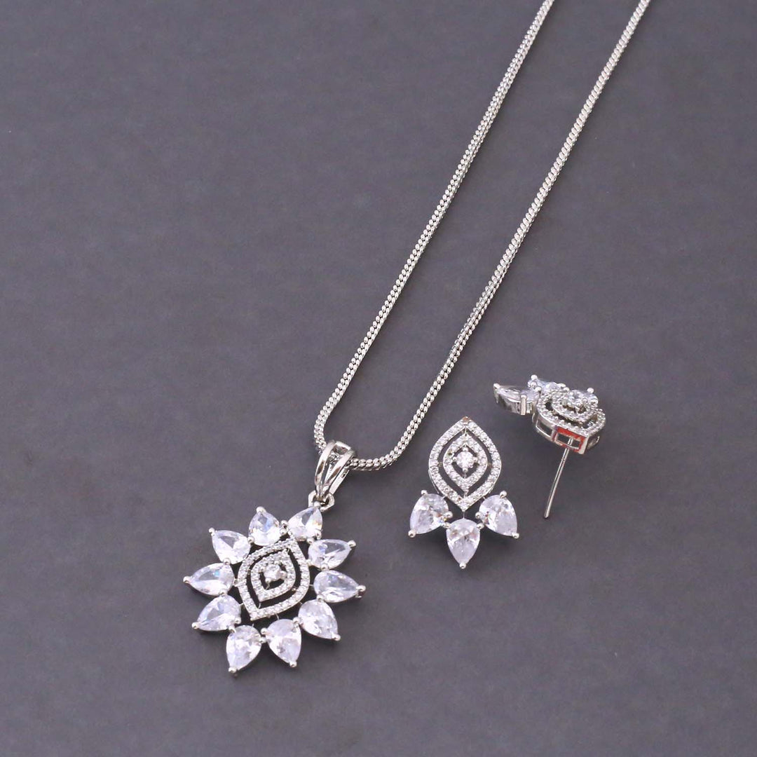 Silver Riga Zirconia Pendant Set