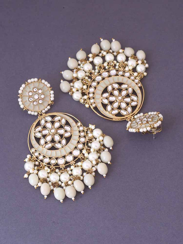 Smoke Deepika Chandbalis