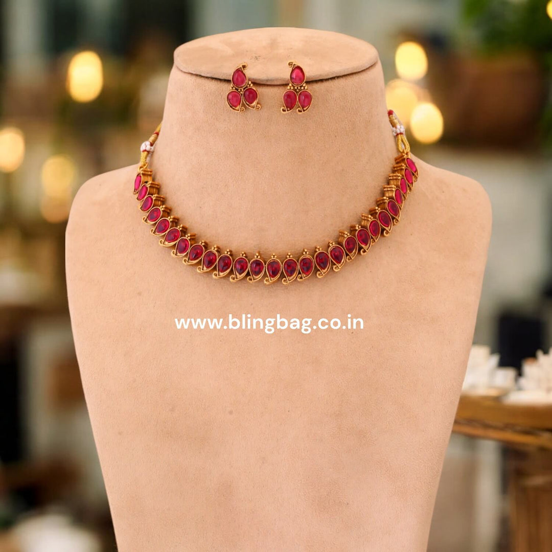 Thulasi Reversible Antique Jewellery Set - New Arrival
