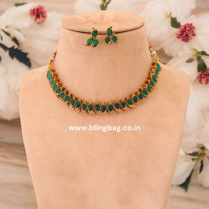 Thulasi Reversible Antique Jewellery Set - New Arrival