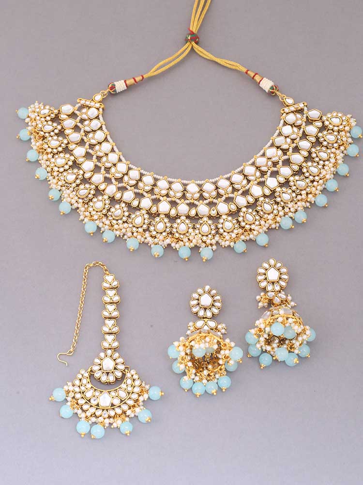Turquoise Abhaya Kundan Jewellery Set