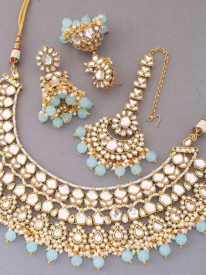 Turquoise Abhaya Kundan Jewellery Set