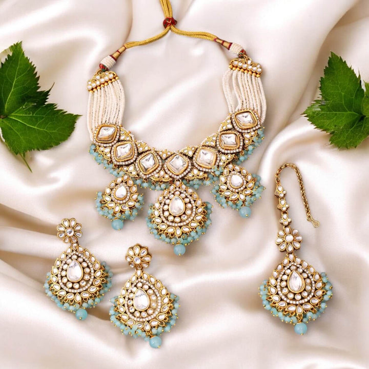 Turquoise Bhavya Kundan Jewellery Set